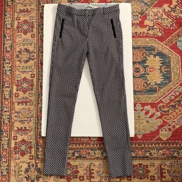 Mosaic & Co. Black and White Print Skinny Pants - Picture 2 of 12